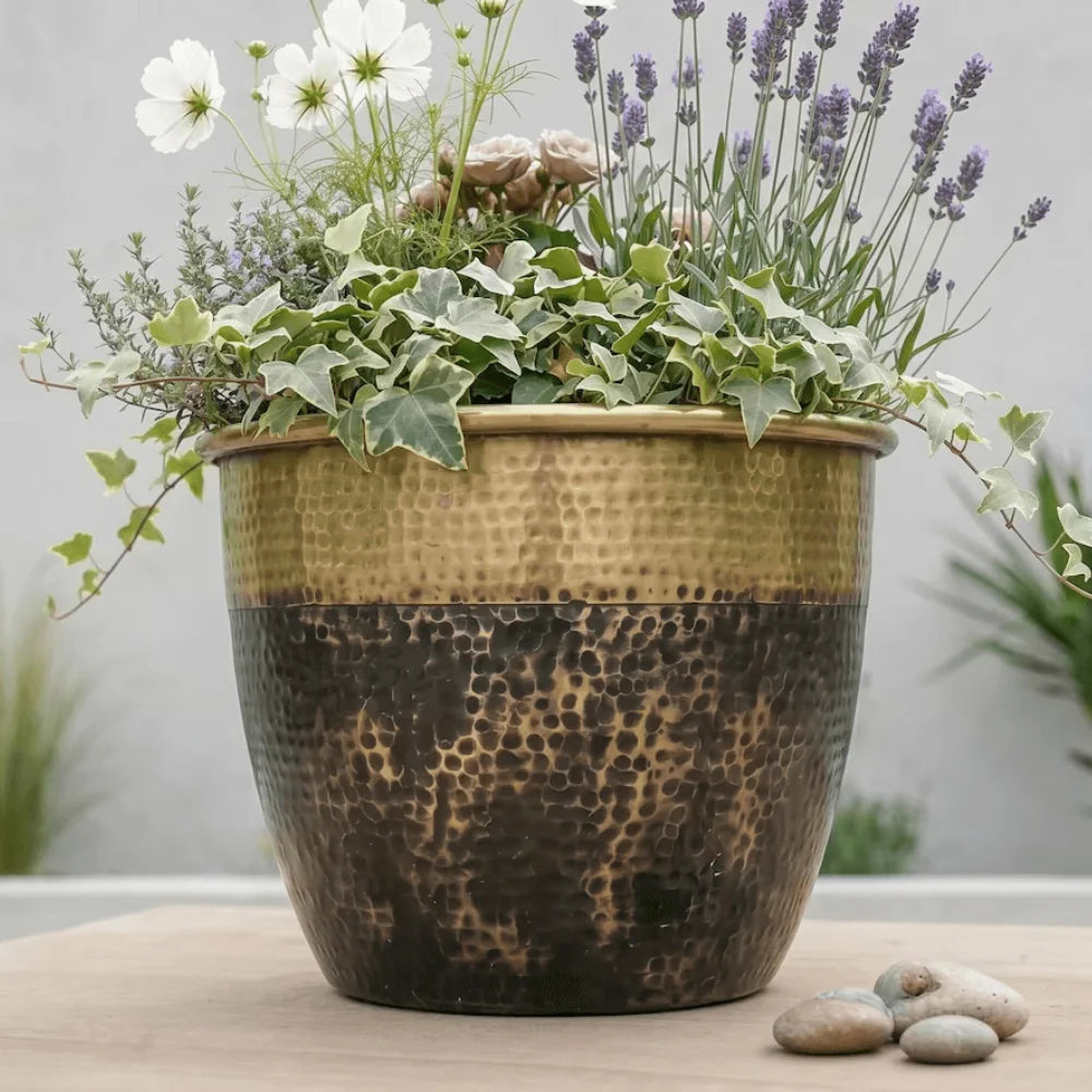 Plomet Handmade Hammered Brass Planter - 20 cm / 7.8 Inches